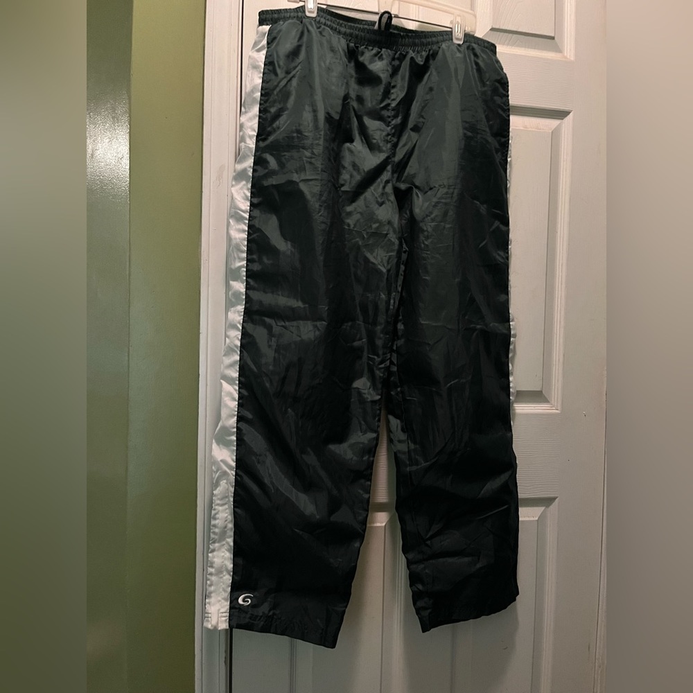Men’s polyester/cotton track pants size XL